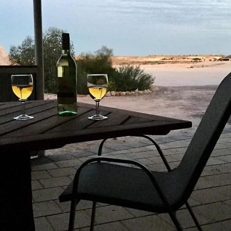 Dug Out B&B Apartments Coober Pedy Exterior foto