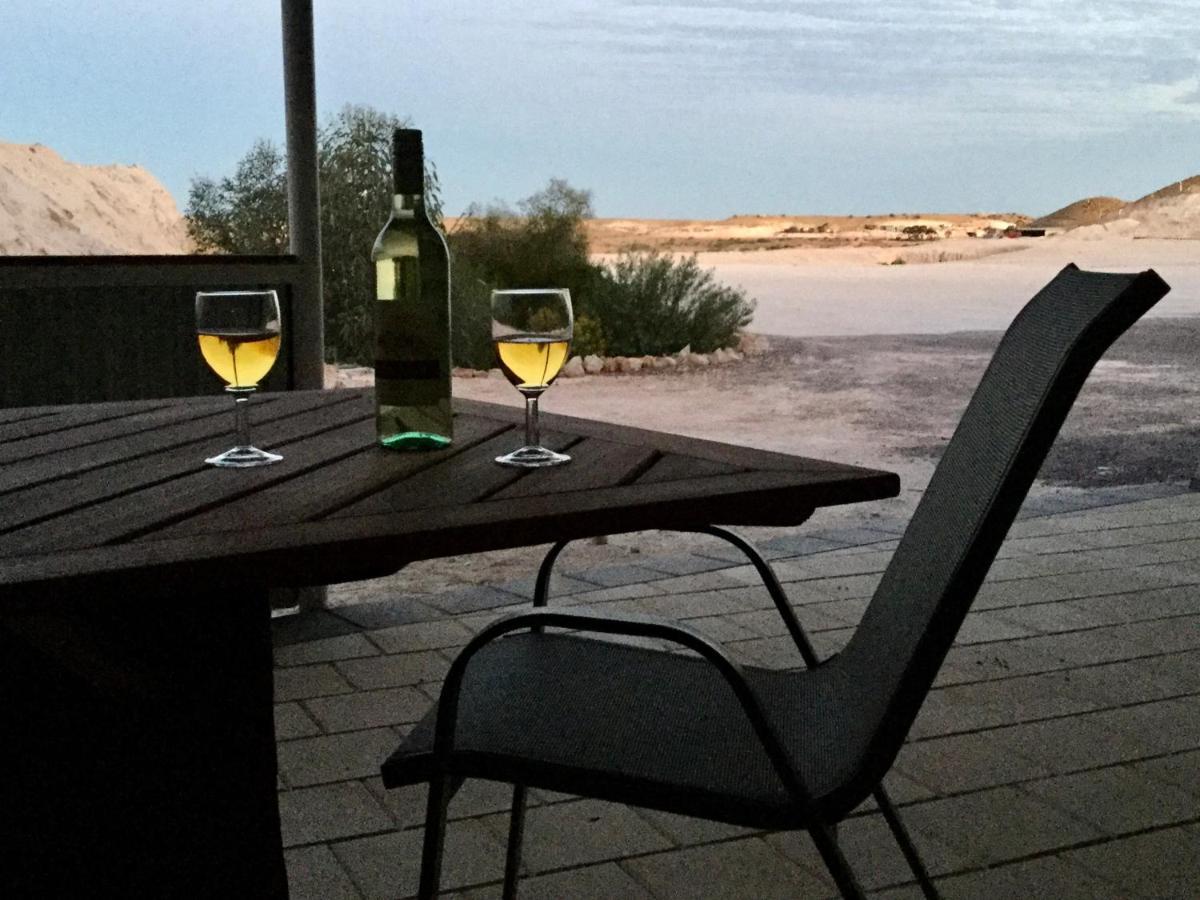 Dug Out B&B Apartments Coober Pedy Exterior foto