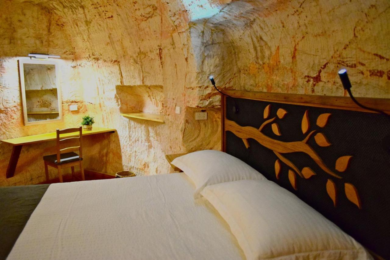 Dug Out B&B Apartments Coober Pedy Exterior foto